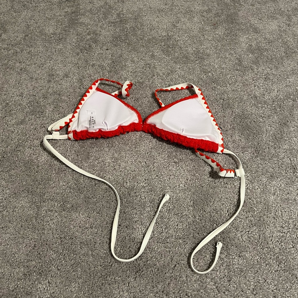 Red and White Bikini Top - Picture 2 of 3